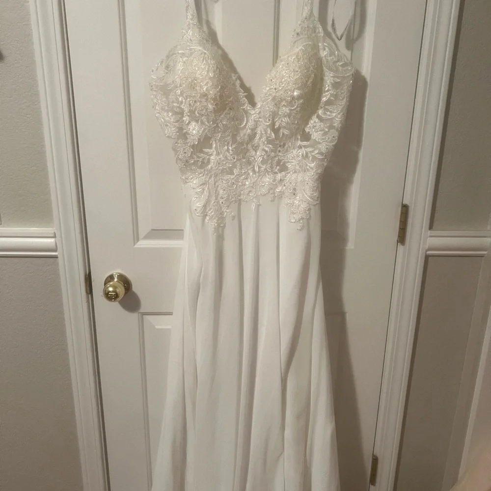 Sophia Tolli | Quartz Ethereal Lace Chiffon Wedding Dress | Ivory | 16 | NWT - Picture 6 of 8